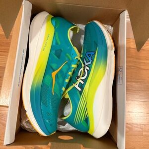 Hoka Rocket X2 9.5 Mens Racing Running Athletic Shoes Sneakers - Brand new